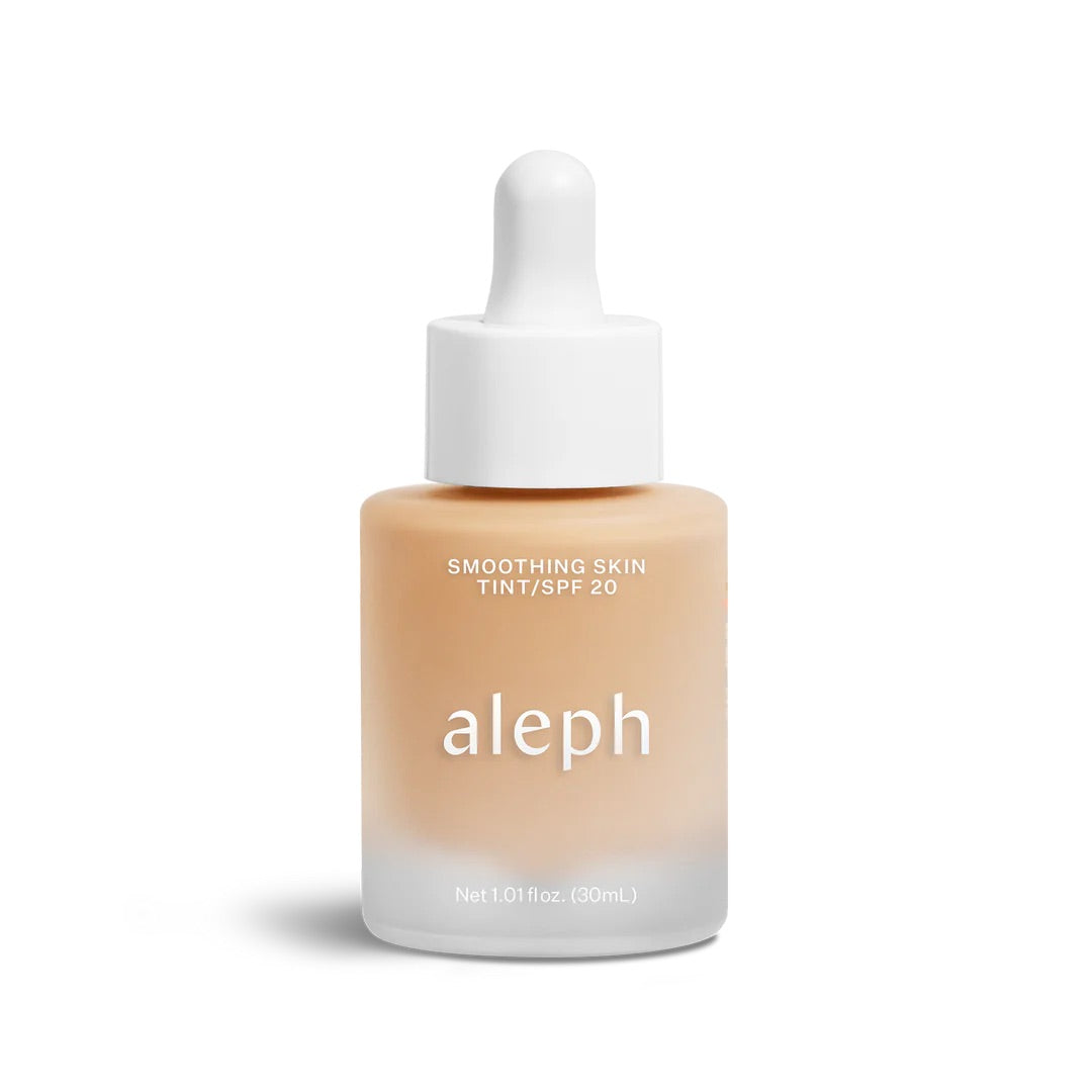 NEW RELEASE
Light - Smoothing Skin Tint / SPF20
30mL